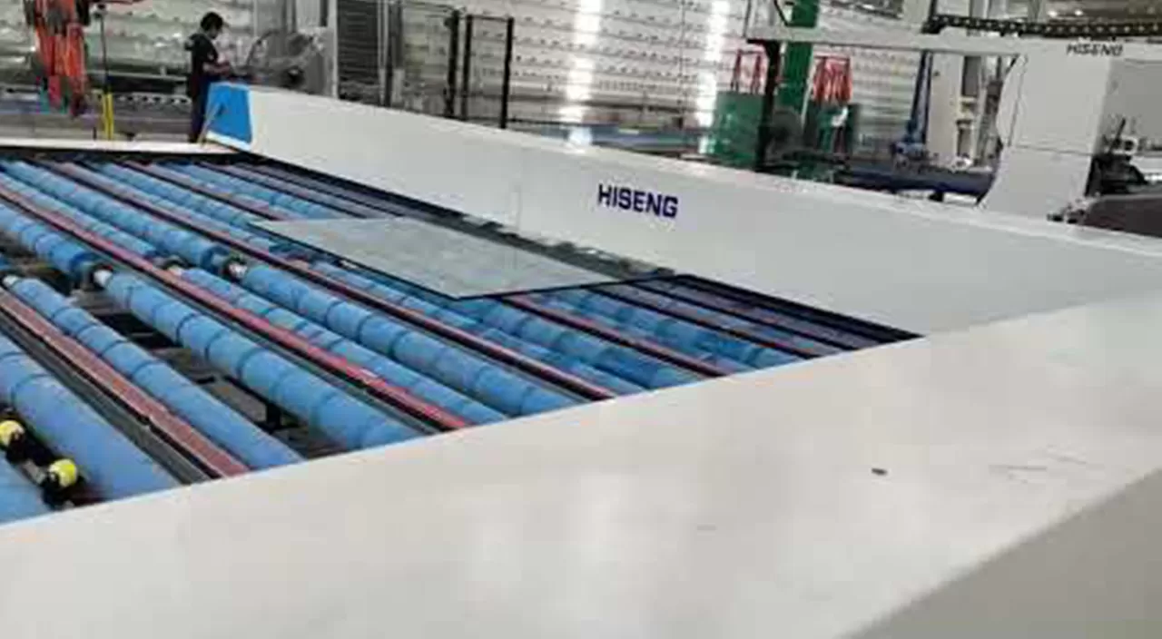 Cargador de vidrio HISENG