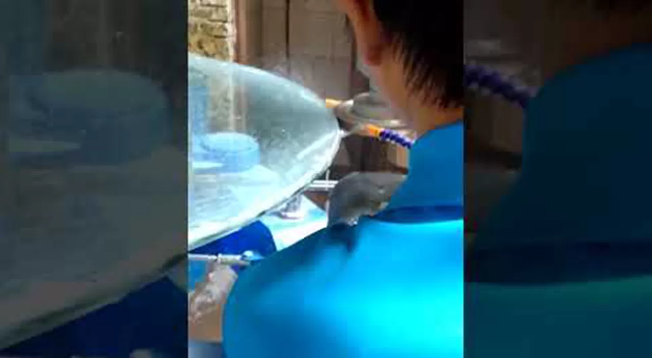 Video de HSS-151 de molienda de forma especial de vidrio