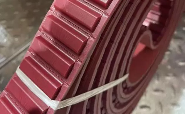 Estructura de transmisión patentada para línea recta máquina de doble borde